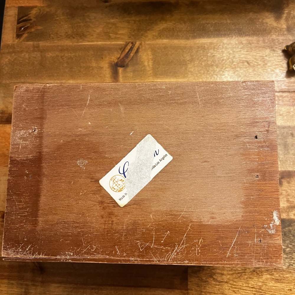 Vintage Centurion Wooden Jewelry Organizer Box - Picture 6 of 6